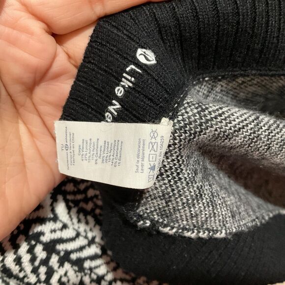 Lululemon Herringbone Divinity Poncho Shawl Sweater Tencel Cashmere Blend O/S - Picture 6 of 7